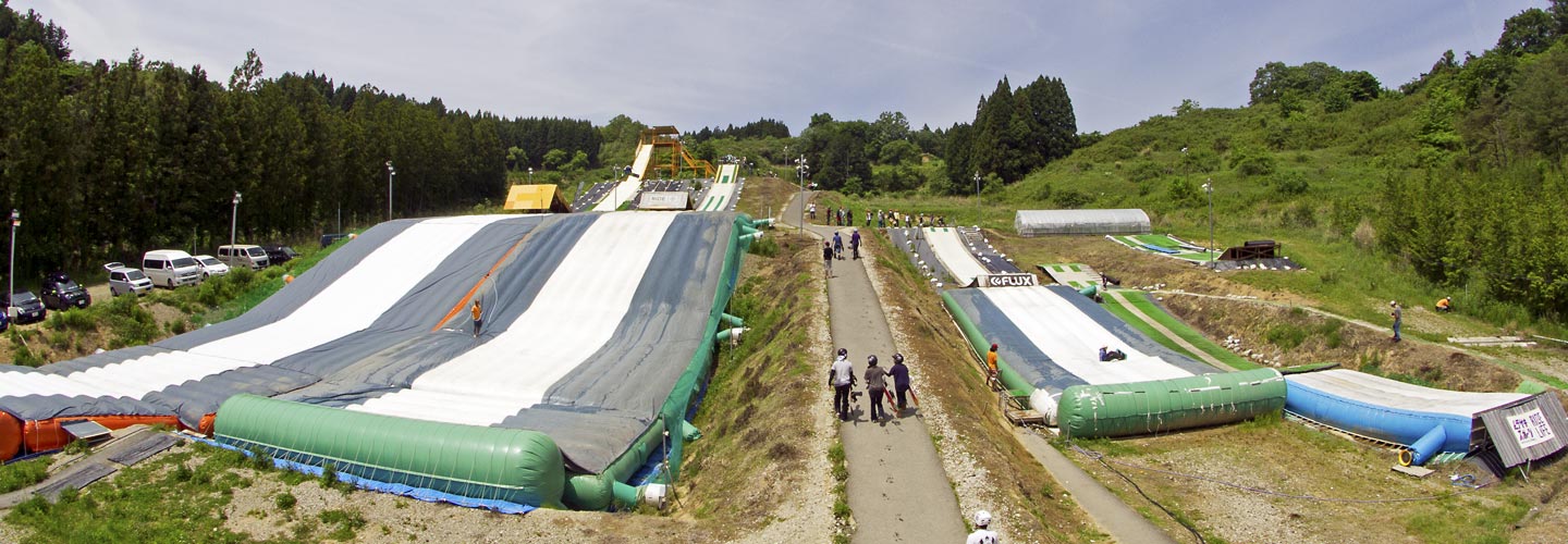 Tohoku Quest – Air bag training facility for snowboarders and skiiers